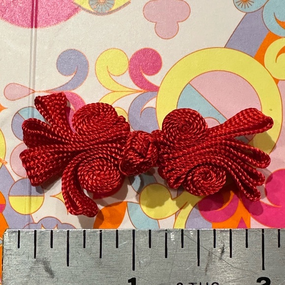 2” Chinese frog knot closure - 10 pairs bright red - Picture 3 of 5